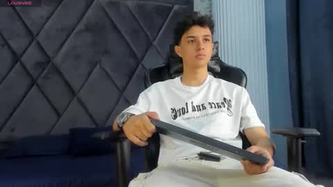 ethanlowell online show from March 31, 8:54 pm