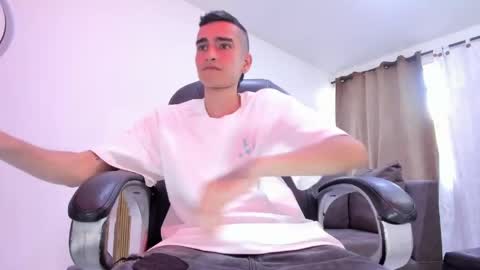 Ethan Boy online show from April 27, 10:04 pm