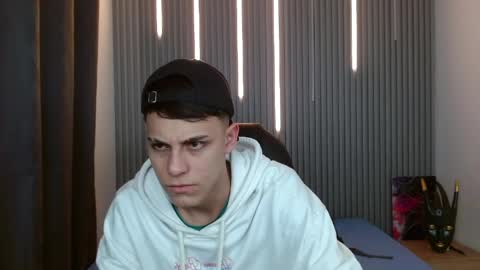 ethanx18 online show from May 19, 2:51 am