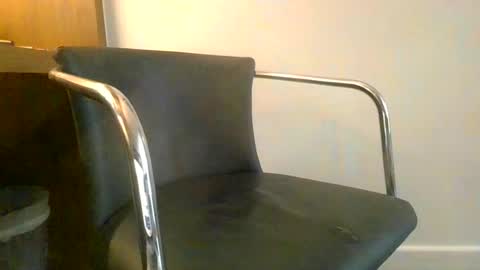 etienne7589 online show from June 18, 6:04 am