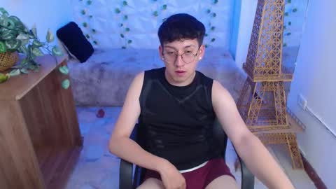 Evan online show from March 25, 2:32 pm