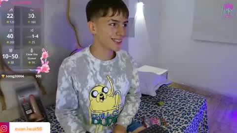 evan_tay online show from March 3, 8:55 am