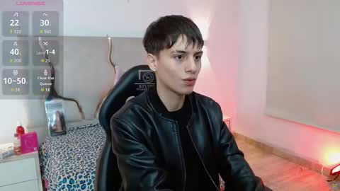 evan_tay online show from February 24, 3:18 am