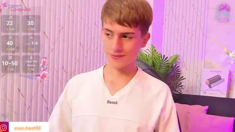 evan_tay online show from May 8, 2:45 am