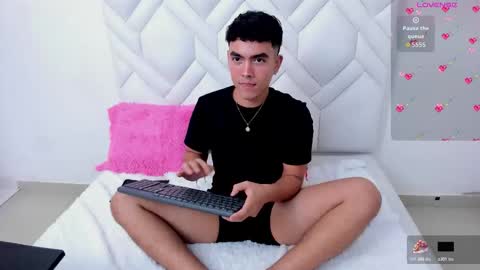 EVANCOX online show from February 4, 8:59 pm