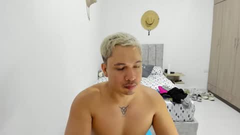 Evan online show from May 16, 7:23 pm