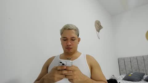 Evan online show from May 15, 12:13 pm