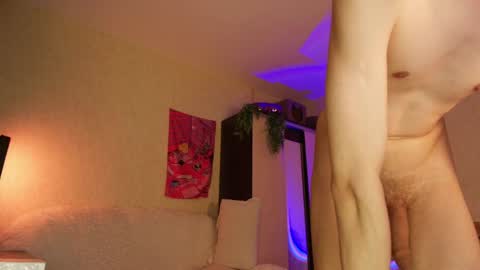   Evan   online show from May 14, 9:46 pm