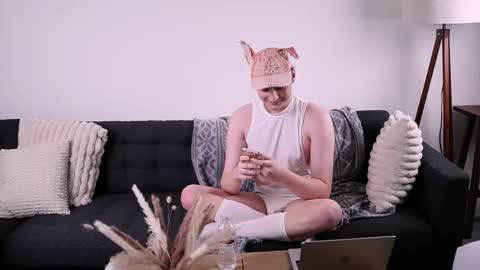 Evan Skye online show from September 16, 11:38 pm