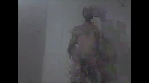 Snapshot of everaldosantos chatting on October 18, 11:53 pm everaldosantos online show from October 18, 11:53 pm