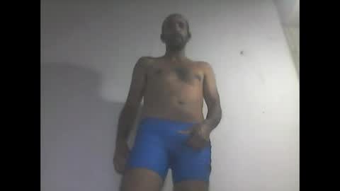 Snapshot of everaldosantos chatting on February 23, 11:47 pm everaldosantos online show from February 23, 11:47 pm