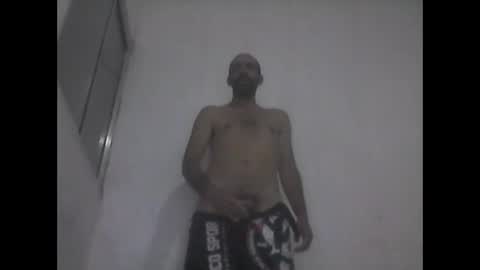 Snapshot of everaldosantos chatting on March 11, 10:53 pm everaldosantos online show from March 11, 10:53 pm