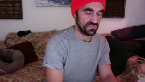 everynothings online show from October 23, 6:33 pm