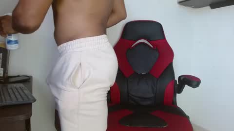 luis online show from June 27, 4:01 pm