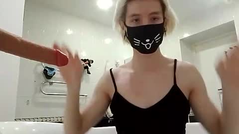 Essa online show from April 17, 6:38 am