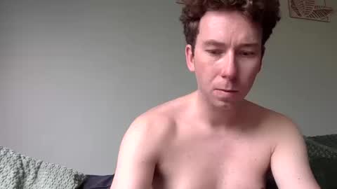 Excuteboy online show from March 12, 11:40 am