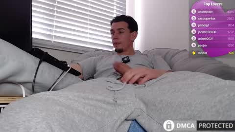 Exi111 online show from November 28, 9:38 pm