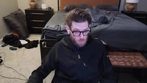 exia425 online show from April 29, 6:51 am