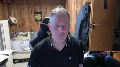 exibe1219 online show from April 23, 1:46 pm