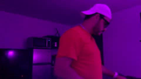 ExoticFreak666 online show from May 27, 3:14 am
