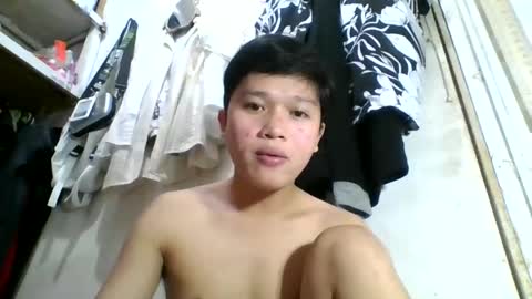 Snapshot of exotichugecock chatting on February 7, 9:16 am Jan online show from February 7, 9:16 am