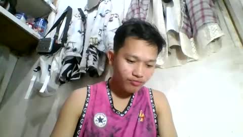 Snapshot of exotichugecock chatting on December 28, 5:33 am Jan online show from December 28, 5:33 am