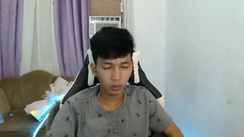 jiann online show from December 19, 4:02 am