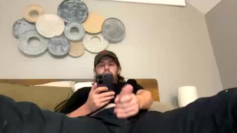 Snapshot of explosive_andyy chatting on October 13, 10:32 am Explosivee andyy online show from October 13, 10:32 am