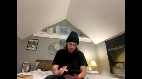 Snapshot of explosive_andyy chatting on October 29, 10:29 am Explosivee andyy online show from October 29, 10:29 am