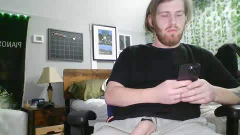 Explosivee andyy online show from March 5, 9:49 am