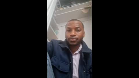 exquisitelyl online show from January 12, 4:11 pm