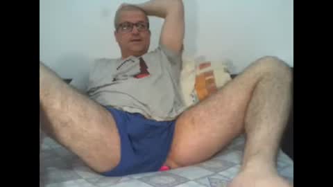 Snapshot of eyes12 chatting on October 16, 5:26 am GEORGE online show from October 16, 5:26 am