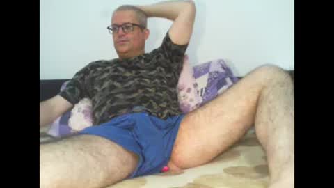 Snapshot of eyes12 chatting on September 26, 11:41 am GEORGE online show from September 26, 11:41 am