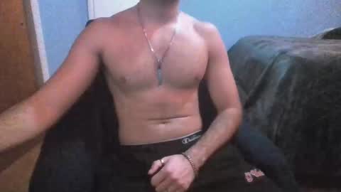 MichazaXO online show from March 2, 7:15 am