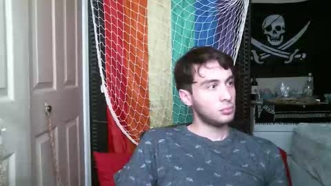 Ezra Naamah online show from November 14, 8:32 pm