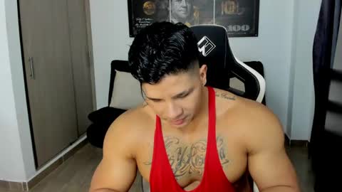 Fabian arango online show from May 10, 11:28 pm