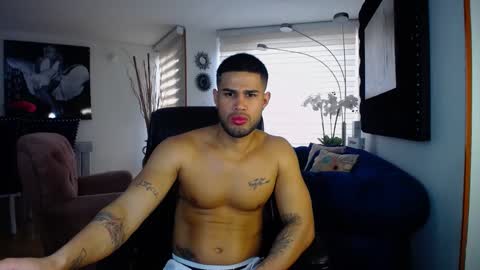 Snapshot of fabilatindick20 chatting on March 2, 6:46 pm Fabian online show from March 2, 6:46 pm