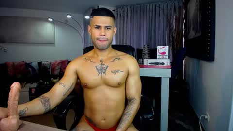 Snapshot of fabilatindick20 chatting on October 4, 11:59 am Fabian online show from October 4, 11:59 am