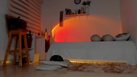 -  A N D E R online show from March 8, 2:04 am