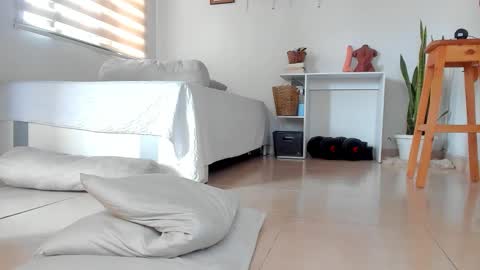 -  A N D E R online show from March 30, 7:48 pm