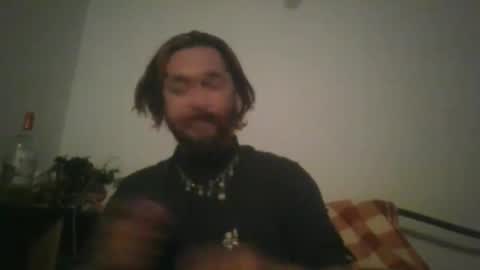 Snapshot of fae823139 chatting on October 14, 1:45 am fae823139 online show from October 14, 1:45 am