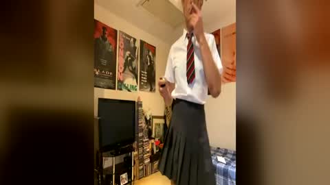fagboysissy online show from June 12, 1:26 am