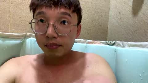 faint45508542 online show from February 18, 1:11 pm