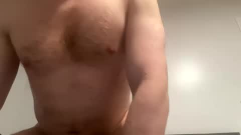 Snapshot of faizerback chatting on October 11, 1:42 am so horny make me cum online show from October 11, 1:42 am