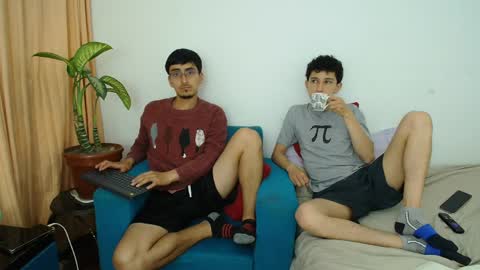 FallGays online show from May 3, 3:31 am
