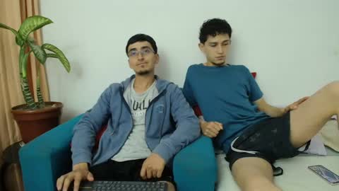 FallGays online show from April 22, 2:40 am