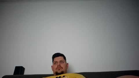 YoungChris online show from March 4, 11:00 pm