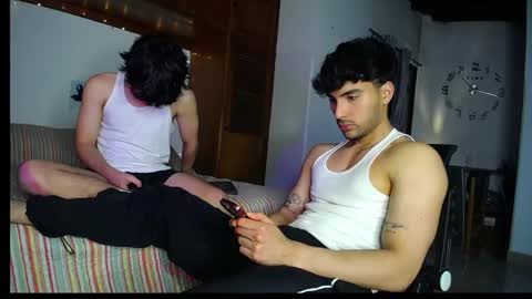 farid_24 online show from May 14, 3:15 am