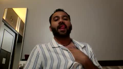 Snapshot of farm_wolf chatting on September 15, 7:04 pm Farm Wolf online show from September 15, 7:04 pm