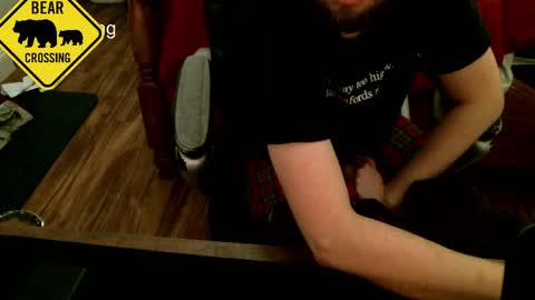 farmboy2398 online show from April 1, 2:57 am